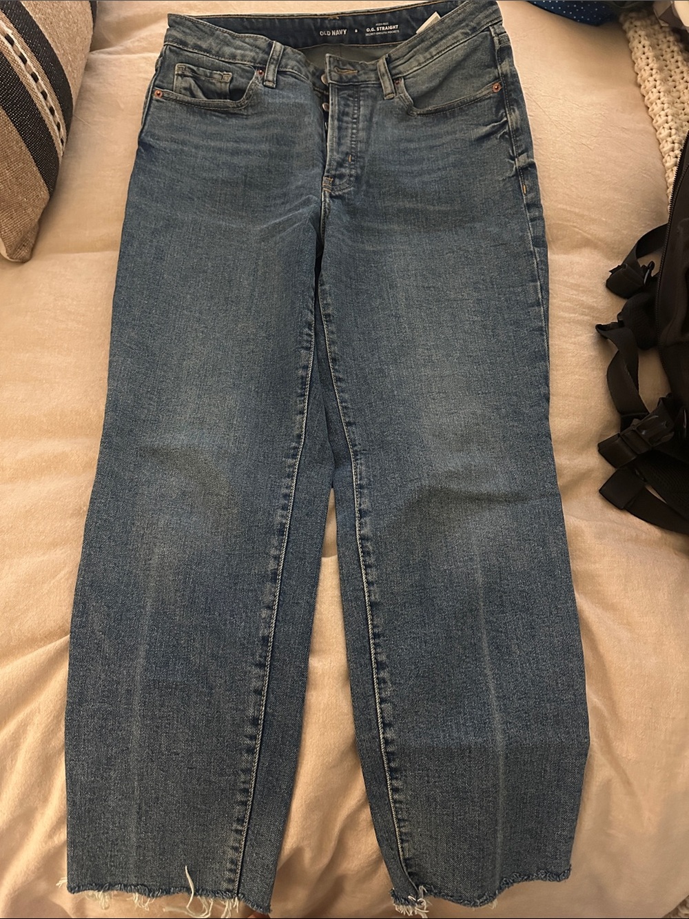Old Navy Medium Blue Straight-Leg Women's Jeans